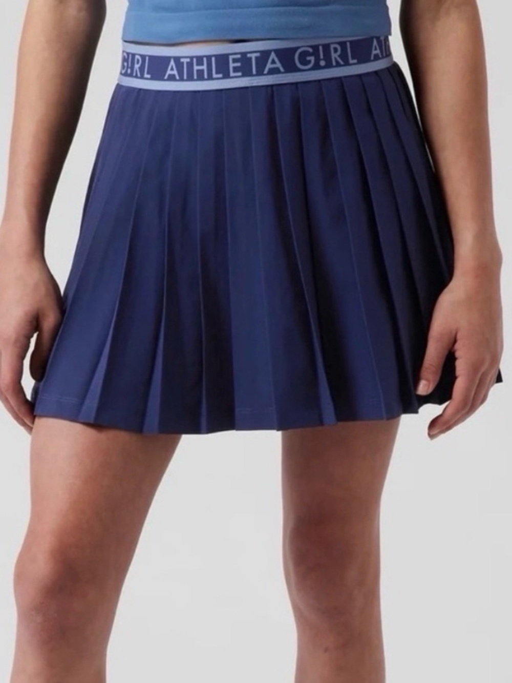 Athleta girls Navy Pleated Skort with Logo Waistband size 8-10